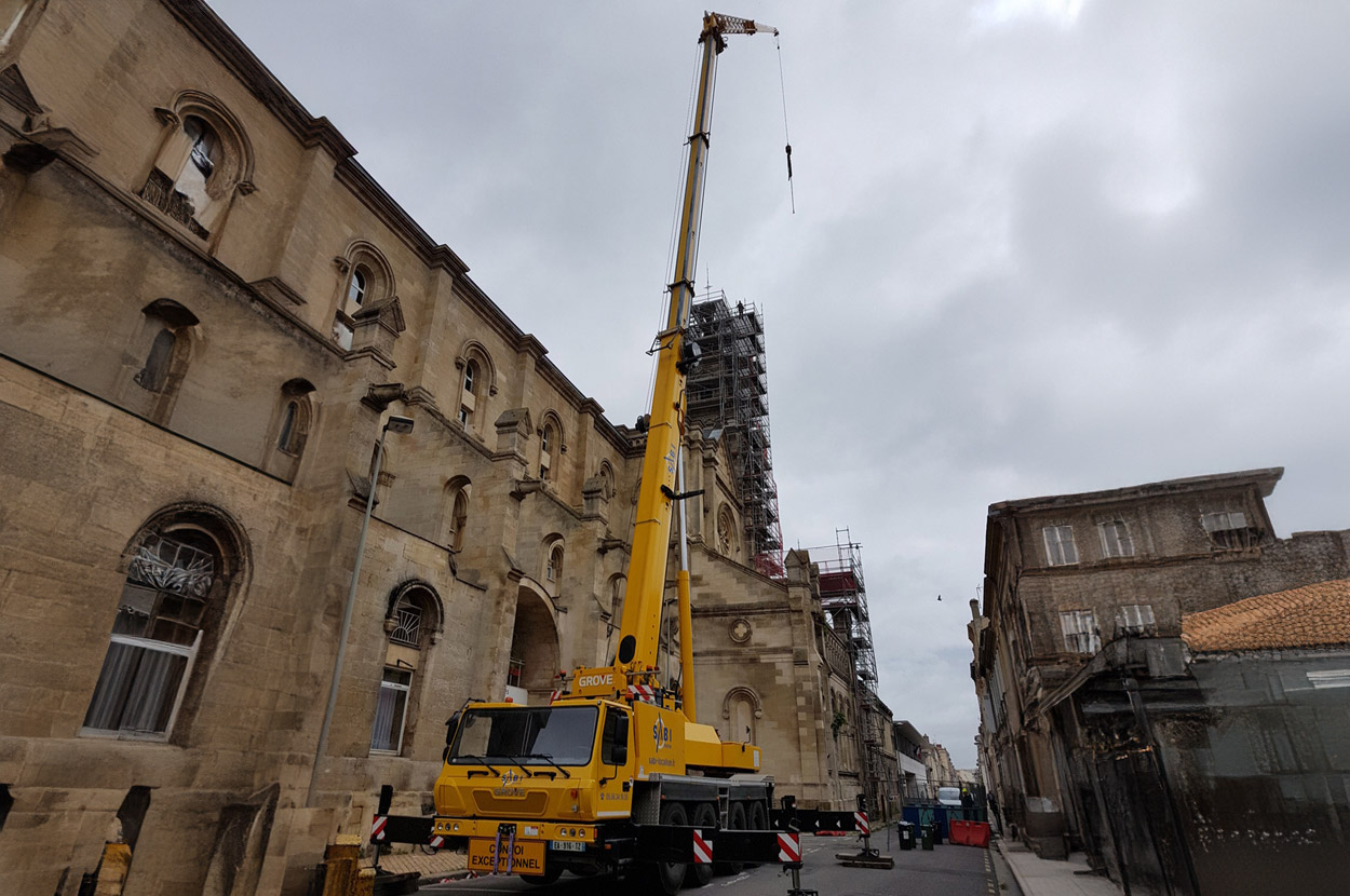 Levage et manutention Bordeaux, Levage et manutention Gironde, Location de matériels Bordeaux, Location de matériels Gironde, Location de nacelles Bordeaux, Location de nacelles Gironde, Location grues mobiles avec conducteur Bordeaux, Location grues mobiles avec conducteur Gironde, Nettoyage de zone Bordeaux, Nettoyage de zone Gironde